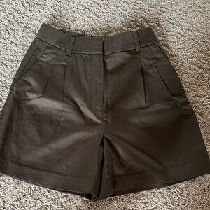Old Navy Classic Women's Extra High Rise Dark Olive Green Dress Shorts